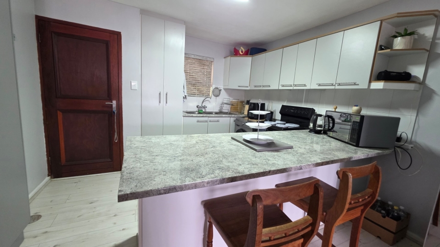 2 Bedroom Property for Sale in Boland Park Western Cape